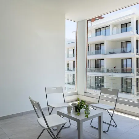 Апартаменты Lana 1-bedroom In *