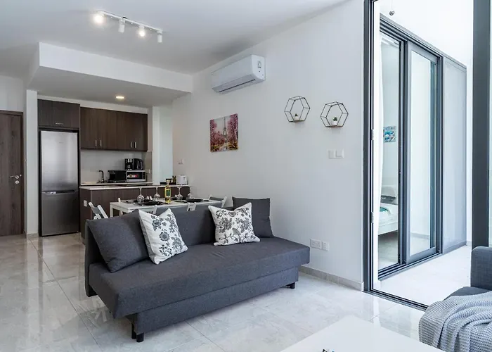 Апартаменты Lana 1-bedroom In *