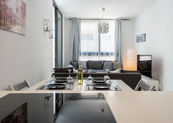 Lana 1-bedroom In * Larnaca